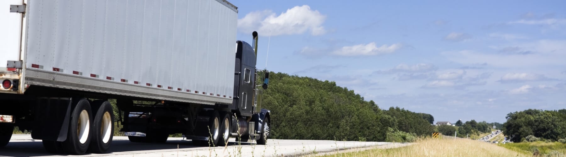 4 Times You Definitely Want a Truck Accident Lawyer